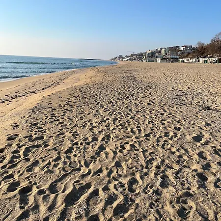 Le Bijou- Cabacum Plaza, With Free Parking