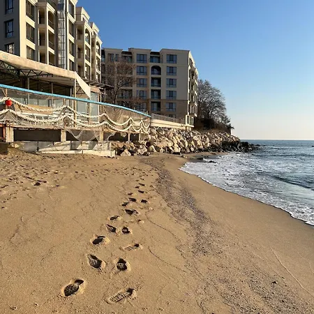 Apartment Le Bijou- Cabacum Plaza, With Free Parking